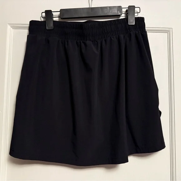 Target High Waisted Skort w/ Phone Pocket - Picture 3 of 8